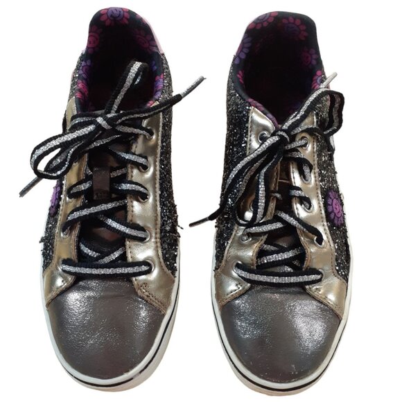 Madden Girl Other - Madden NYC Big Girls Junie Embroidered Glitter Sneaker Shoes Black Size 4